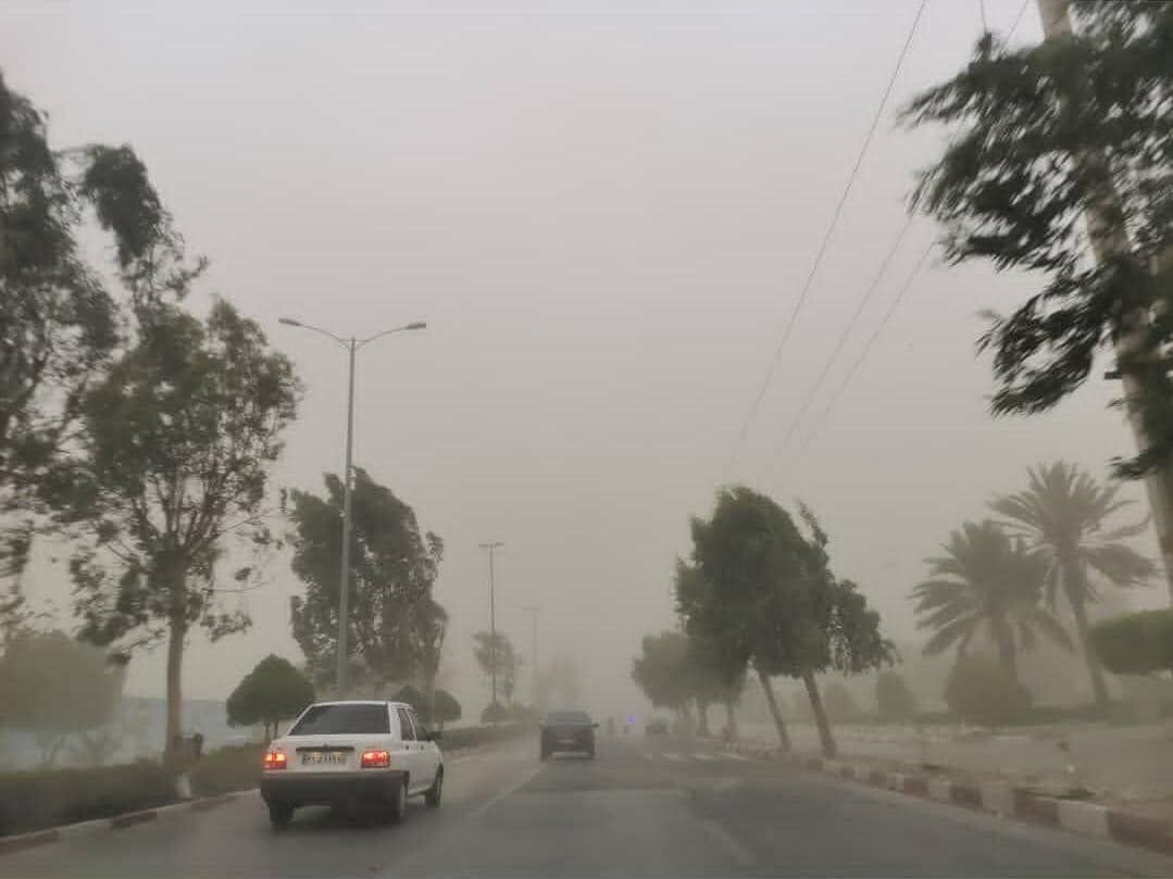 سرعت وزش باد در چوپانان و انارک اصفهان به ۵۶ کیلومتر بر ساعت رسید سرعت وزش باد در چوپانان و انارک اصفهان به ۵۶ کیلومتر بر ساعت رسید