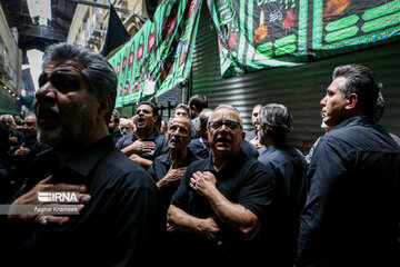 Muharram 2024 : des cérémonies de Tasu'a au grand marché de Téhéran, dans le sud de Téhéran  