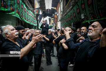 Muharram 2024 : des cérémonies de Tasu'a au grand marché de Téhéran, dans le sud de Téhéran  