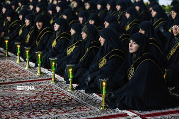 “Jotbe Jani” en el santuario del Imam Reza (P)