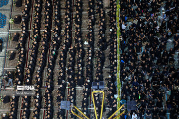 “Jotbe Jani” en el santuario del Imam Reza (P)