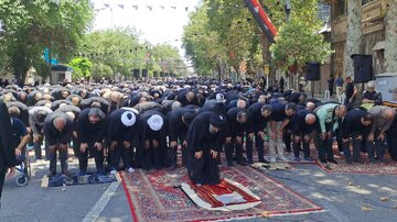 نماز ظهر عاشورا در گلستان اقامه شد+ فیلم