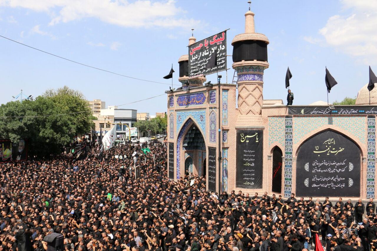 Iranians mark martyrdom anniversary of Imam Hossein on Ashura - IRNA ...