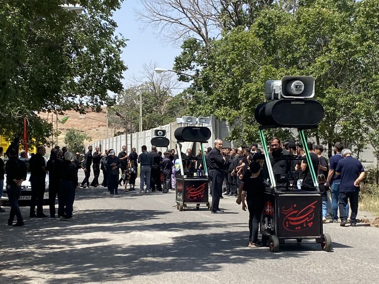 عشق بدون مرز در مجتمع جذامیان باباغی عشق بدون مرز در مجتمع جذامیان باباغی