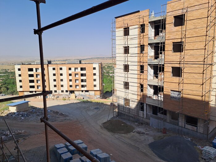 چشم امید همدانیها به دولت چهاردهم برای ثمر رسیدن نهضت ملی مسکن