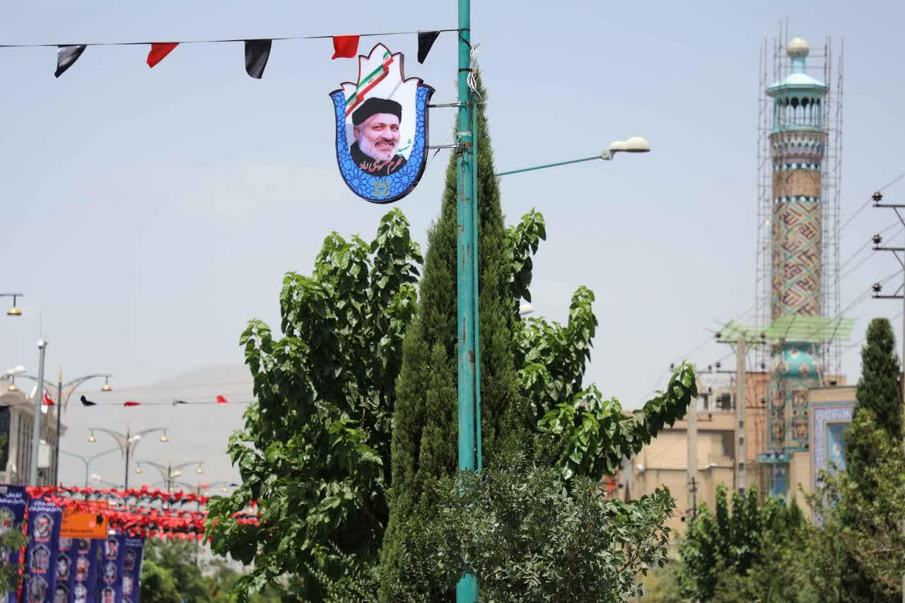 نشان کنگره ۱۲ هزار شهید استان تهران در شهر اندیشه نصب شد