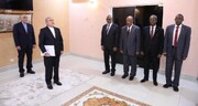 السفير الايراني يسلّم اوراق اعتماده الى رئيس مجلس السيادة الانتقالي السوداني