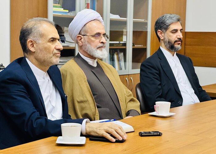 جلوه حقیقی اسلام در جهان ترویج شود