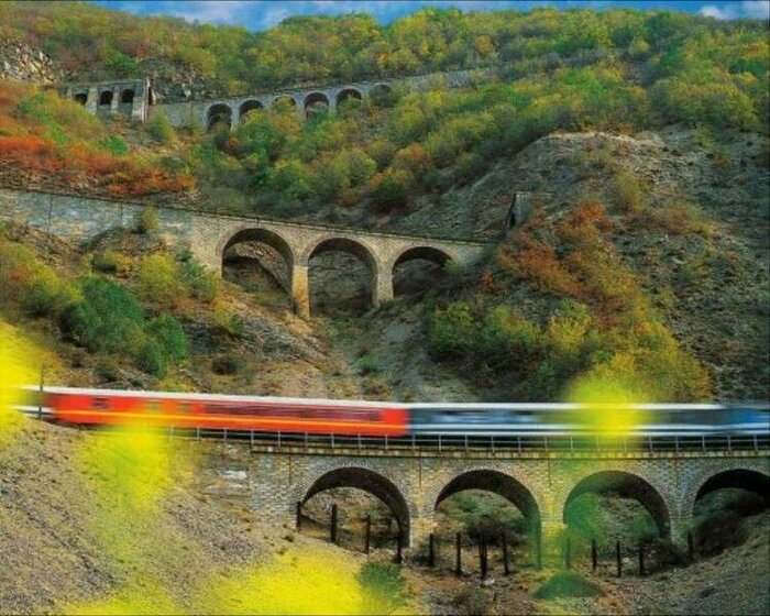 توقف قطار تهران- چین در مازندران