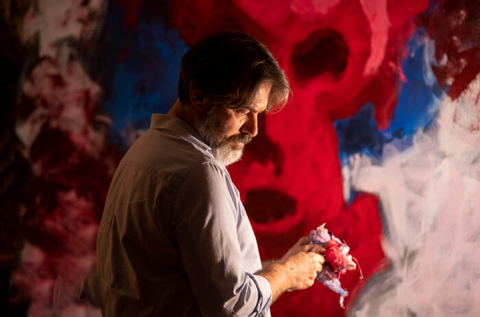 «در انتهای شب»؛ روی ریل اینهمانی با مخاطب/ شما که غریبه نیستید!