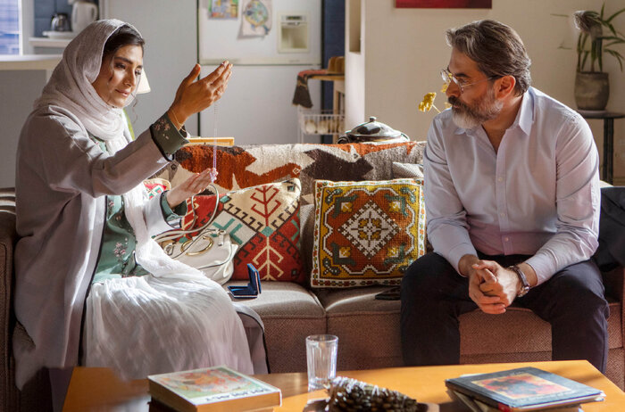 «در انتهای شب»؛ روی ریل اینهمانی با مخاطب/ شما که غریبه نیستید!