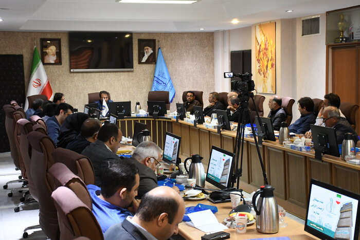 رویکرد مشخصی برای ساماندهی نخبگان رسانهای ایجاد شود