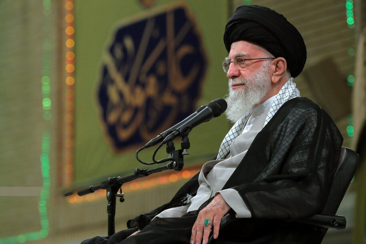 رهبر معظم انقلاب حکم ریاست جمهوری «پزشکیان » را تنفیذ کردند+ متن حکم رهبر معظم انقلاب حکم ریاست جمهوری «پزشکیان » را تنفیذ کردند+ متن حکم