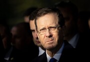 Herzog retardé à l'aéroport de Paris suite à un incident de sécurité