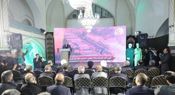 شهردار تهران: ۵ هزار نفر ازکارکنان شهرداری به زوار اربعین حسینی خدمت می کنند