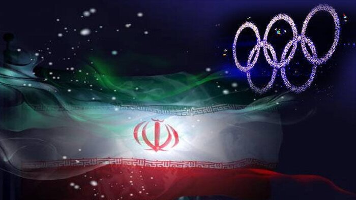 پرچمداری بانوان ایرانی در روز قهرمانی آزادکاران جوان در آسیا