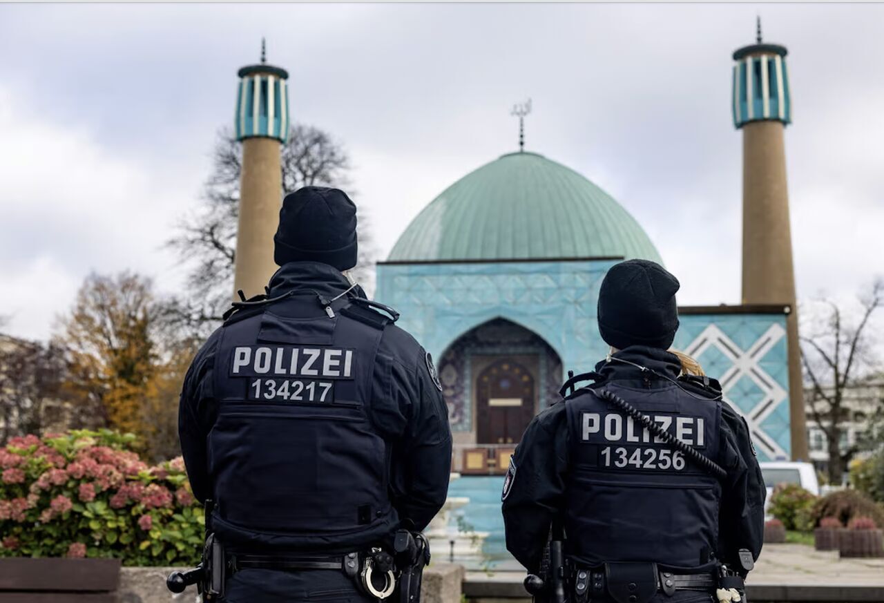 Informed source: Violent attack on Islamic centers in Germany is unprecedented