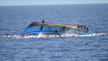 قایق حامل دست‌کم ۴۵ پناهجو در آبهای یمن واژگون شد؛ نجات تنها چهار نفر