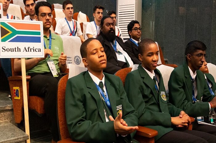 دانشآموزان نخبه دنیا در اصفهان، از امید به کسب مدال تا تجربه یک سفر خوب