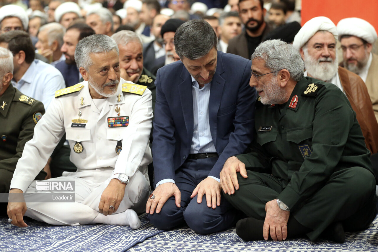 روز وحدت ملی در مراسم تنفیذ آقای رئیسجمهور/ چشم انداز دولتِ چهاردهم ترسیم شد