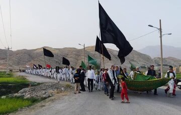 استقبال مردم باغملک از کاروان پیاده‌روی «مشهد تا کربلا»