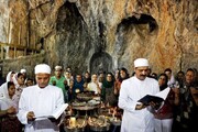 Zoroastrians in Iran getting ready for Soroush Izad day celebrations