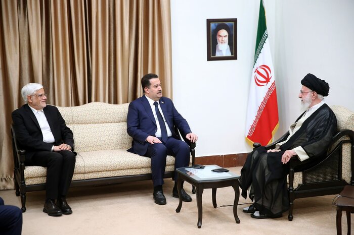 Supreme Leader holds meetings with visiting foreign guests