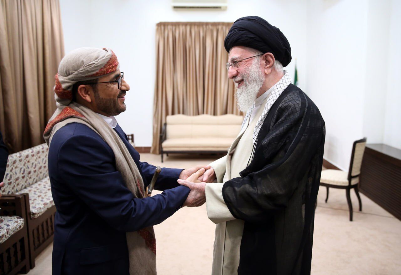 Supreme Leader meets Yemen’s Ansarullah official Supreme Leader meets Yemen’s Ansarullah official