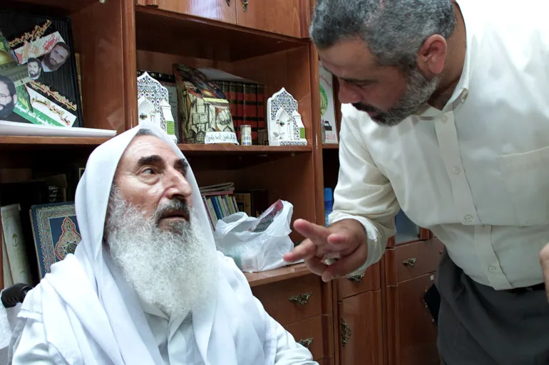 صهیونیستها کدام سران مقاومت فلسطین را در خارج از مرزهای اشغالی ترور کردند؟