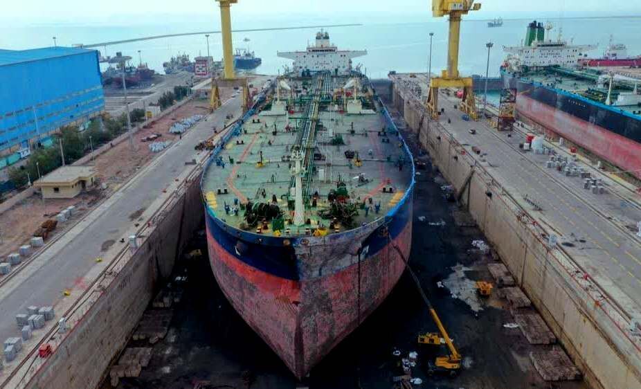 استاندار مازندران: پیمانکار ساخت کشتی «غول پیکر» بندر امیرآباد تعیین شد استاندار مازندران: پیمانکار ساخت کشتی «غول پیکر» بندر امیرآباد تعیین شد