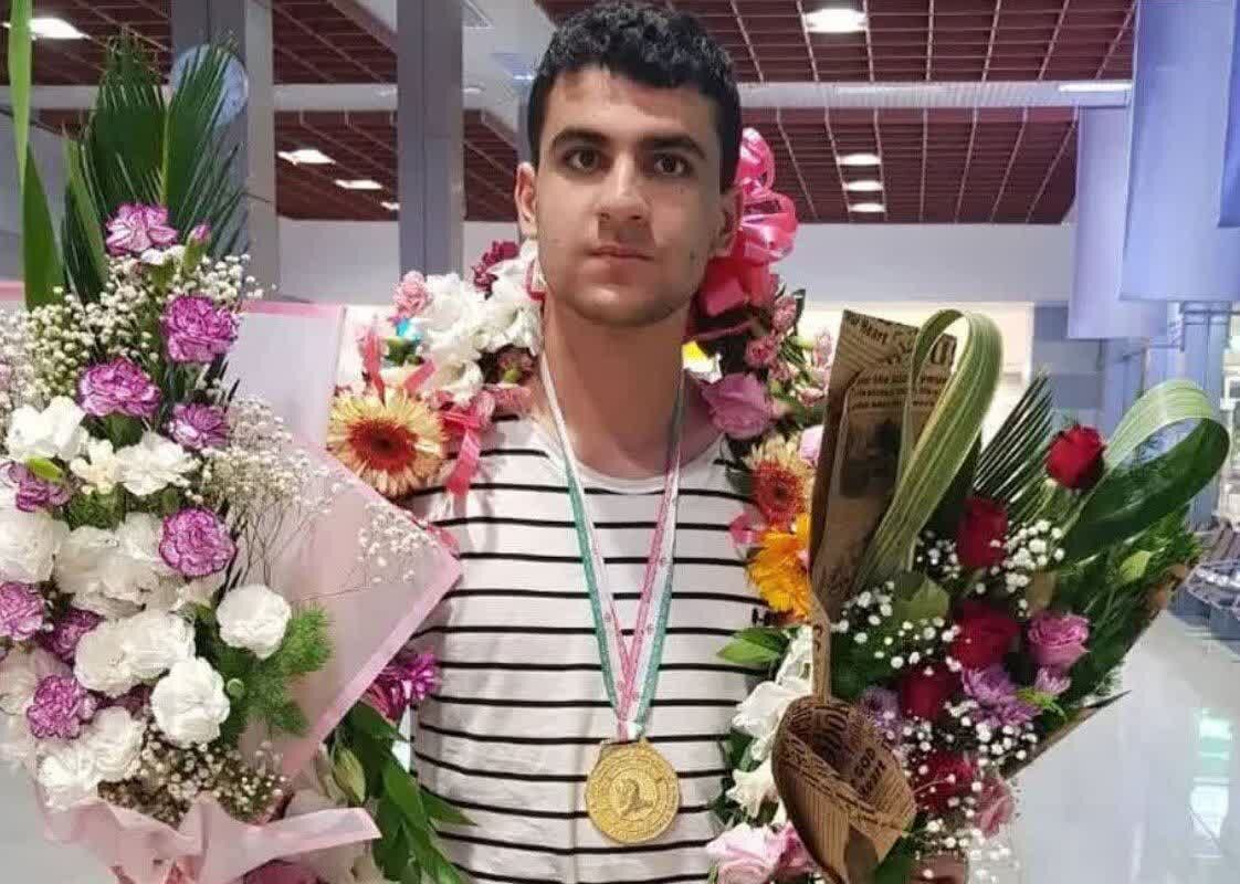 حرکت پهلوانانه ورزشکار تبریزی در مسابقات کاپ آزاد گرجستان حرکت پهلوانانه ورزشکار تبریزی در مسابقات کاپ آزاد گرجستان