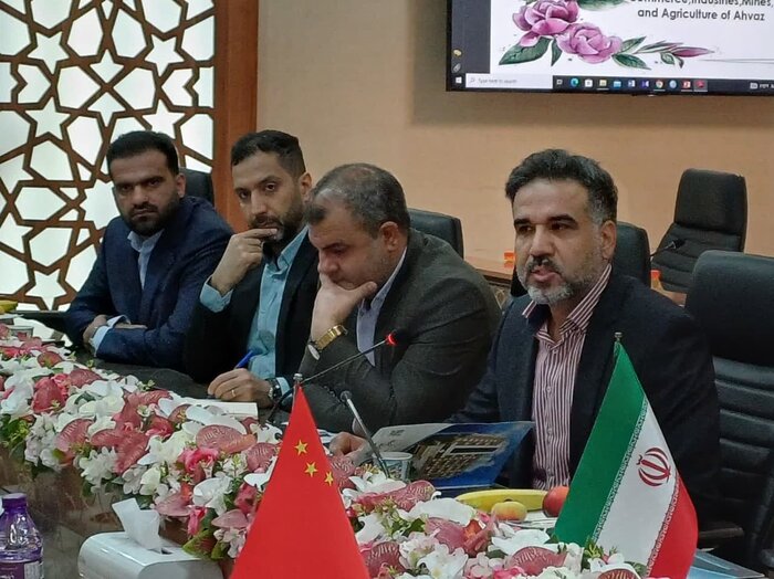 معاون شهرکهای صنعتی خوزستان: حیات صنایع کوچک به صنایع بزرگ وابسته است