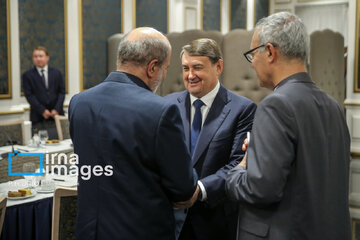 Le secrétaire du Conseil de sécurité russe, Sergei Shoigu, rencontre le secrétaire du Conseil suprême de sécurité nationale iranien à Téhéran 