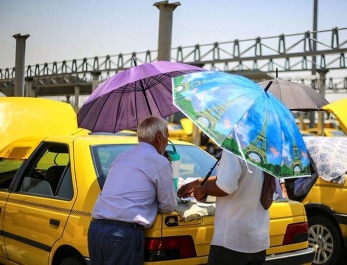 امکان وقوع طوفان لحظهای در پایتخت؛ هوا گرم میماند