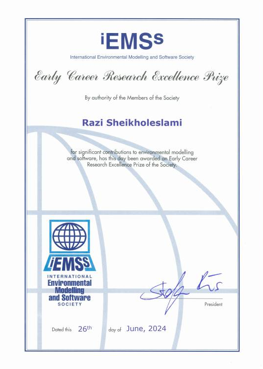 اعطای جایزه بینالمللی پژوهشگر برتر به استاد دانشگاه صنعتی شریف