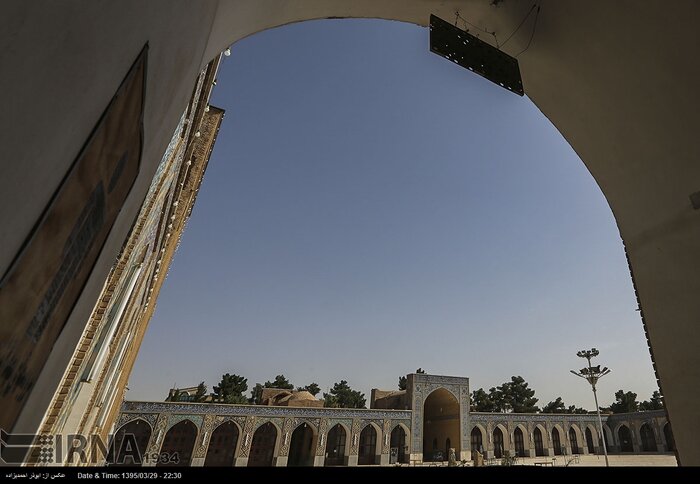 هزار سال با مسجد ملک کرمان