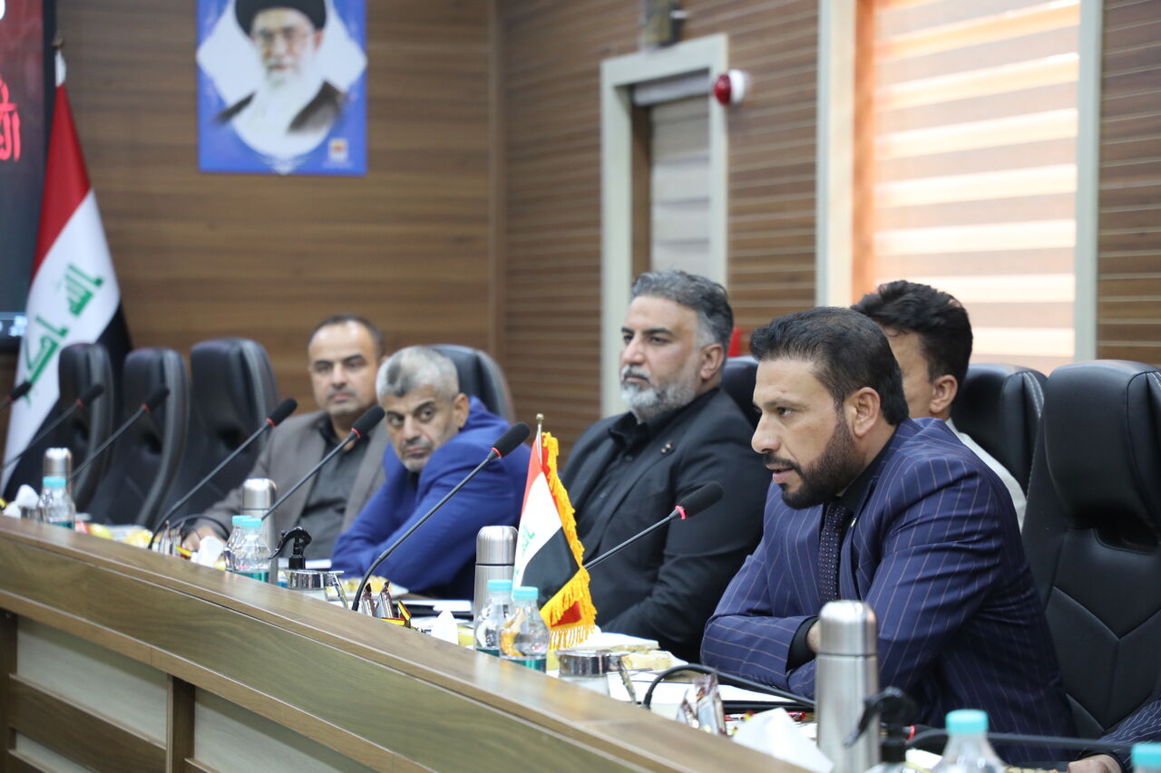 زائران با رعایت دستورالعمل های ایران و عراق در مراسم اربعین شرکت کنند زائران با رعایت دستورالعمل های ایران و عراق در مراسم اربعین شرکت کنند