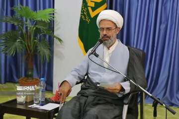 امام جمعه بجنورد: ثروت باید به سمت تولید سوق یابد