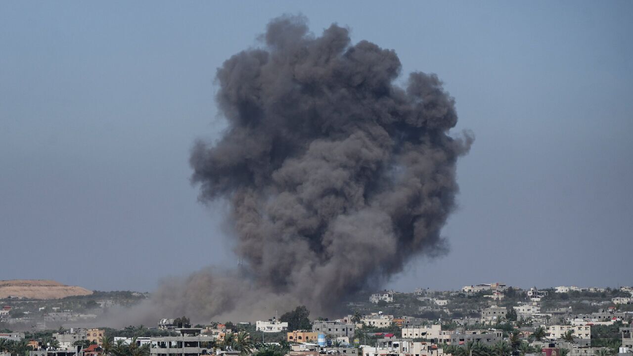Israeli airstrikes kill 27 Palestinians in Gaza