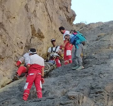 سقوط از آبشار اردیگان کرمان جان یک نفر را گرفت