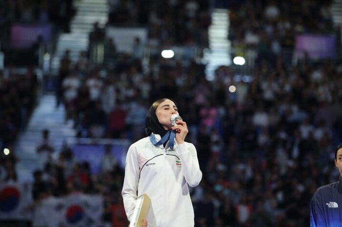 مناف هاشمی: روزهای پرافتخاری در پاریس رقم خورد/ فدراسیونهای ناکام باید پاسخگو باشند