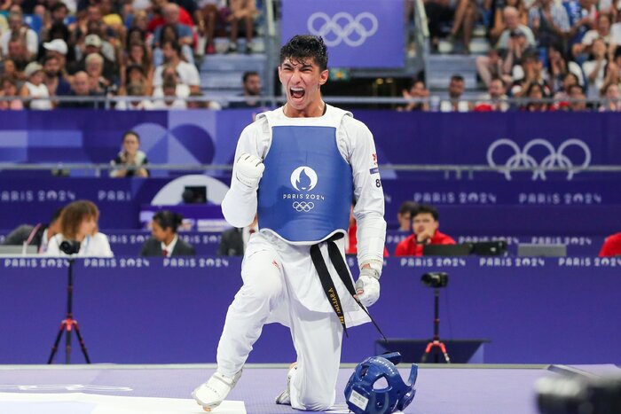 مناف هاشمی: روزهای پرافتخاری در پاریس رقم خورد/ فدراسیونهای ناکام باید پاسخگو باشند