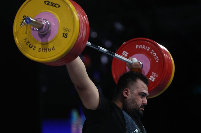 پدیده جدید دسته فوق سنگین وزنهبرداری؛ قهرمانی با رویای بدون سقف 3 پدیده جدید دسته فوق سنگین وزنهبرداری؛ قهرمانی با رویای بدون سقف