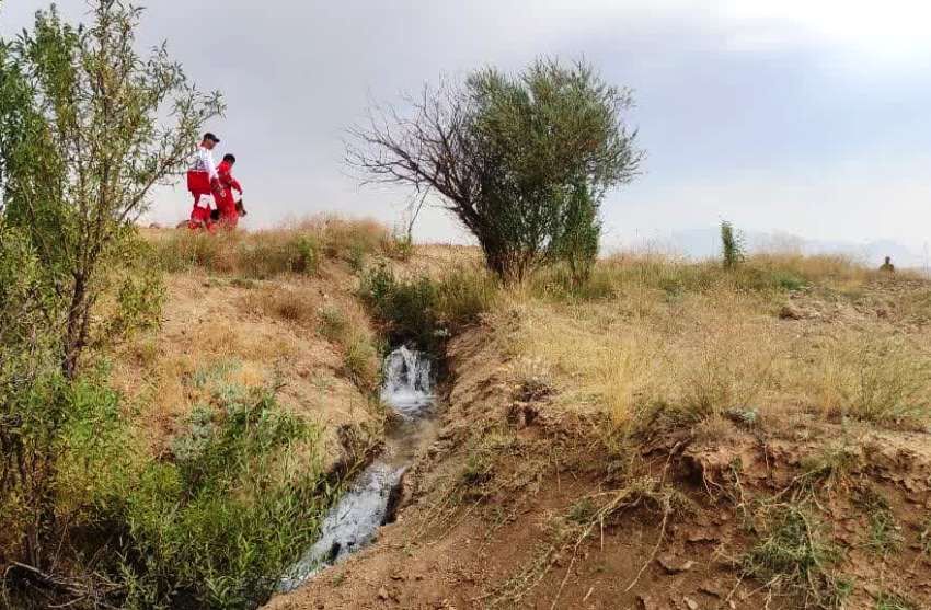 سه روز بی خبری از دخترک الیگودرزی، مادر  "آی نور" چشم به راه است