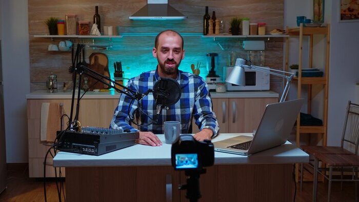 این روزها بلاگری گران تمام می شود