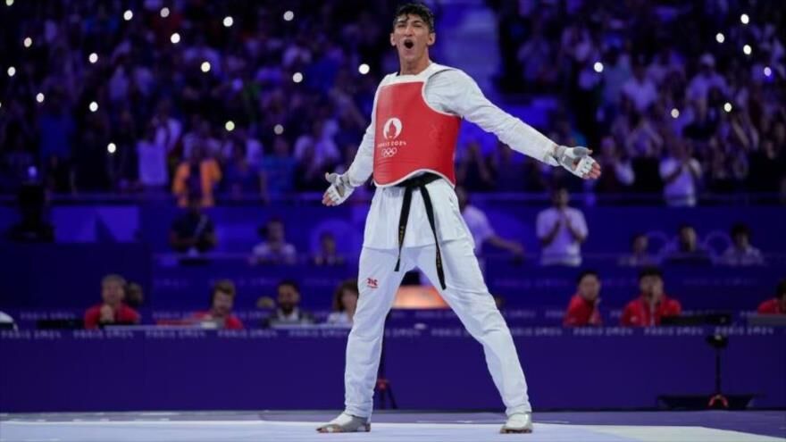 El taekwondista iraní “Arian Salimi” gana medalla de oro en los JJOO Paris 2024