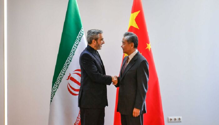 La Chine soutient l'Iran dans la défense de sa souveraineté (ministre des affaires étrangères)