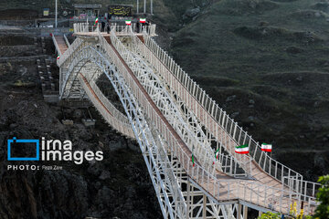 Inauguration d’un pont piéton touristique dans la province d’Ardabil