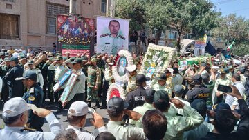 شهید مرندی در زادگاهش بناب تشییع شد