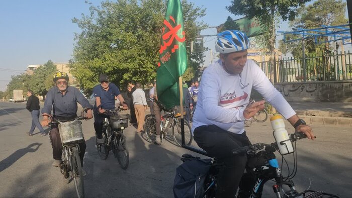 دوچرخه‌سواران زرندی عازم کربلا شدند